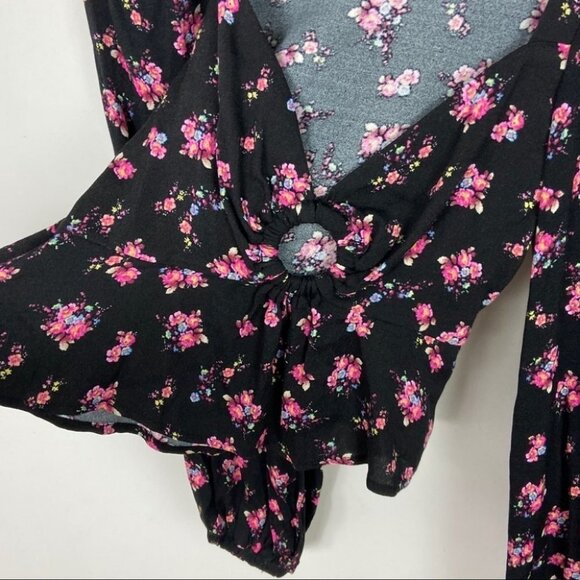 NEW AFRM Hart Floral Print Peplum Cutout Top Bohemian Nordstrom Bell Sleeve Boho - Picture 14 of 15